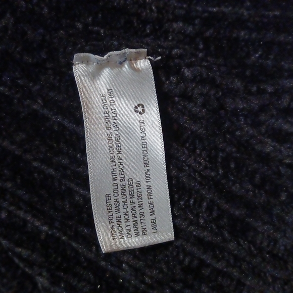 jacket or ponchos - Picture 12 of 14